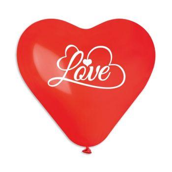 Балон с формата на сърце и надпис Love