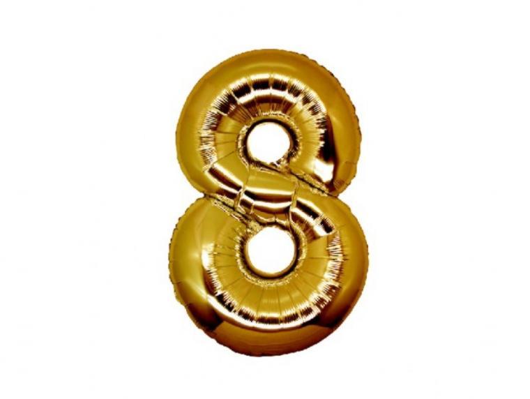 Фолиева цифра златна ''8'' с размер 76 см.